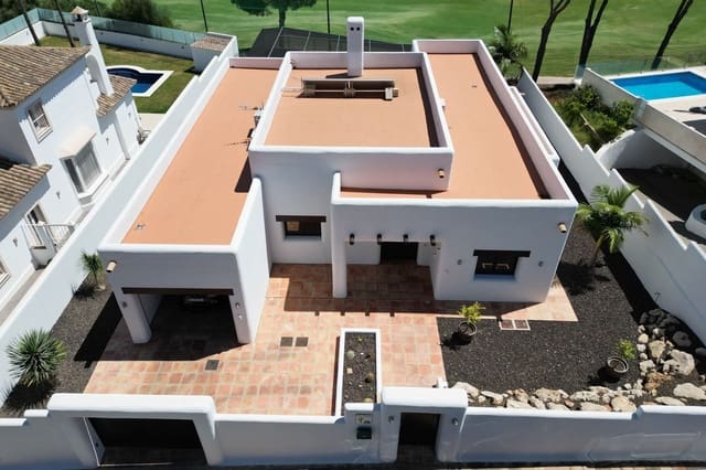 3 soverom Villa til salgs i La Cala de Mijas, Mijas med svømmebasseng garasje - € 1 215 000 (Ref: 9167151)