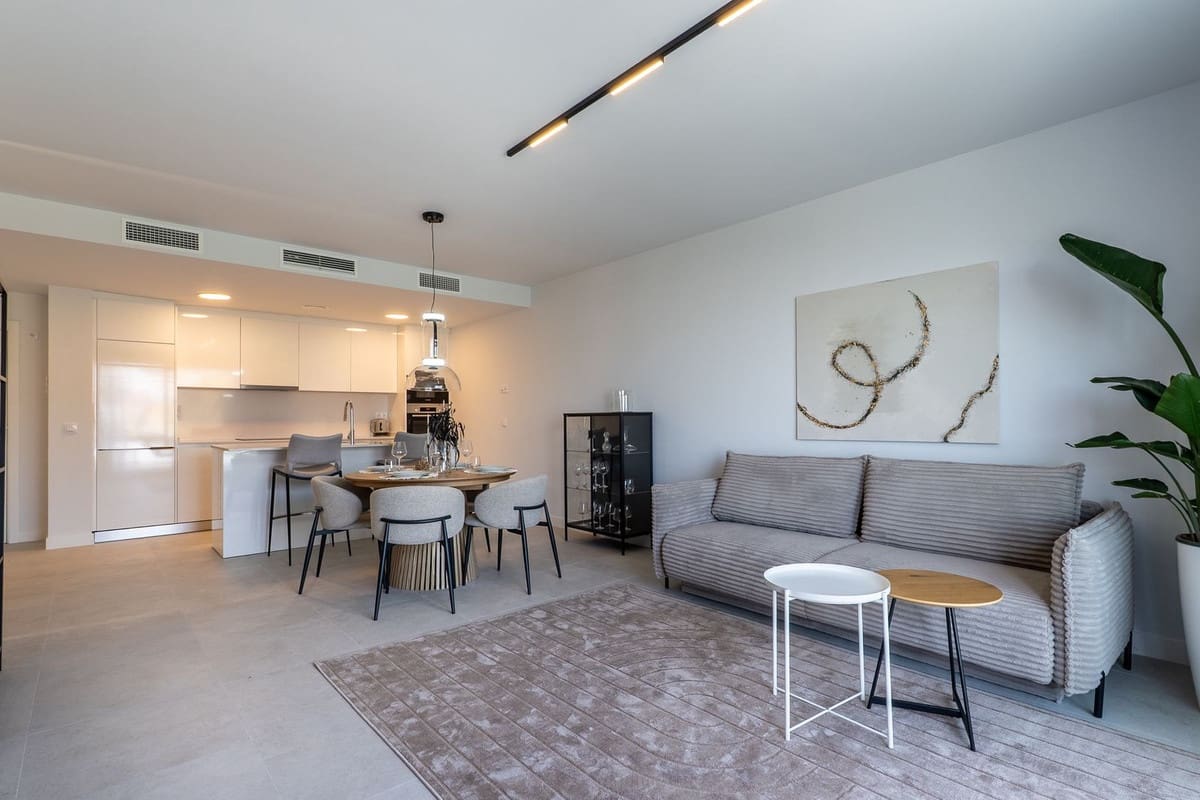 2 quarto Apartamento para venda em Estepona com piscina garagem - 595 000 € (Ref: 9168429)