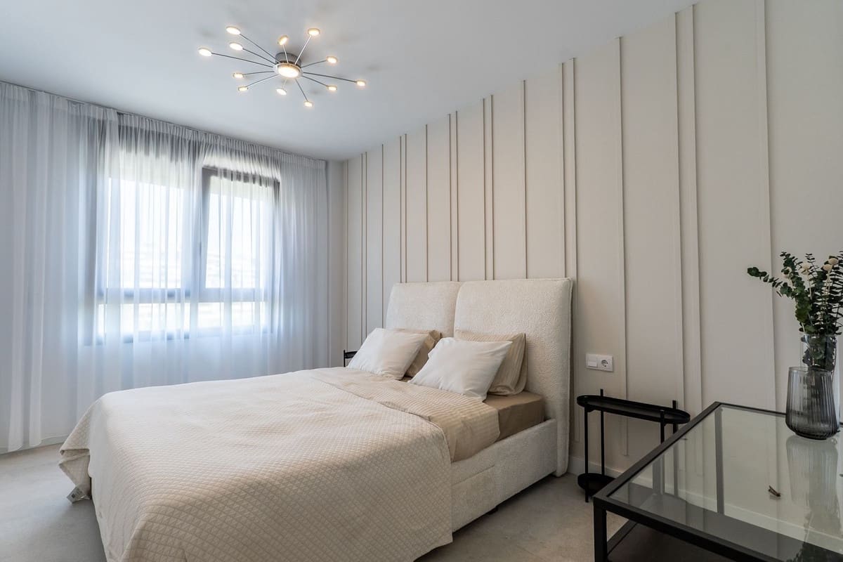 2 quarto Apartamento para venda em Estepona com piscina garagem - 595 000 € (Ref: 9168429)