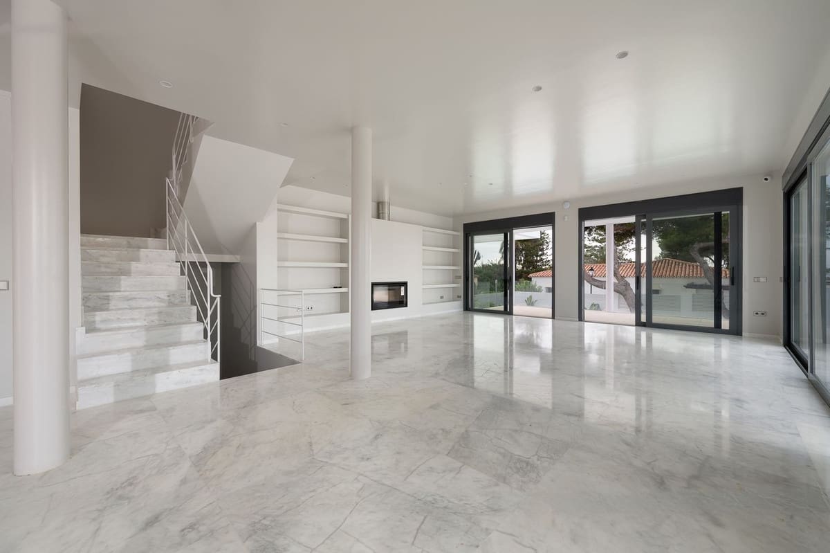 4 chambre Villa/Maison à vendre à Marbesa avec piscine garage - 3 600 000 € (Ref: 9172093)