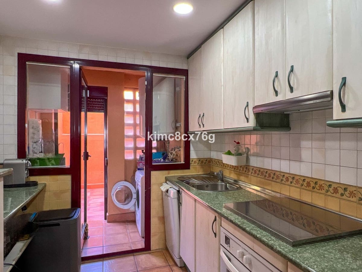 2 chambre Appartement à vendre à Calahonda avec piscine garage - 290 000 € (Ref: 9177024)