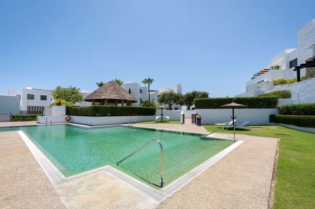 2 slaapkamer Penthouse te koop in Benahavís met zwembad garage - € 755.000 (Ref: 9180371)