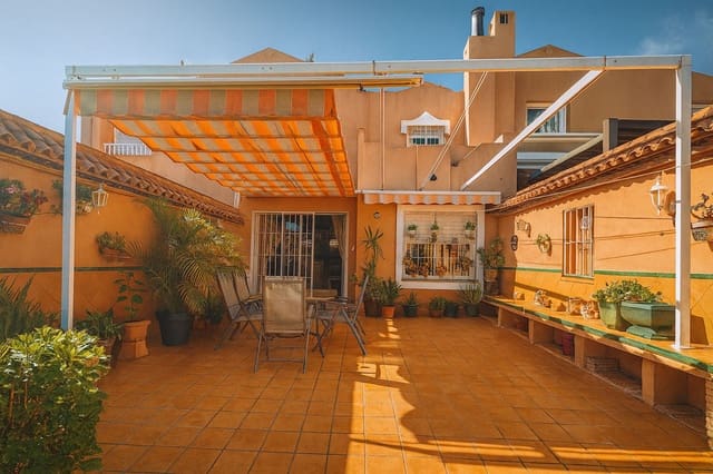 3 camera da letto Casa in vendita in Estepona con piscina - 380.000 € (Rif: 9181893)