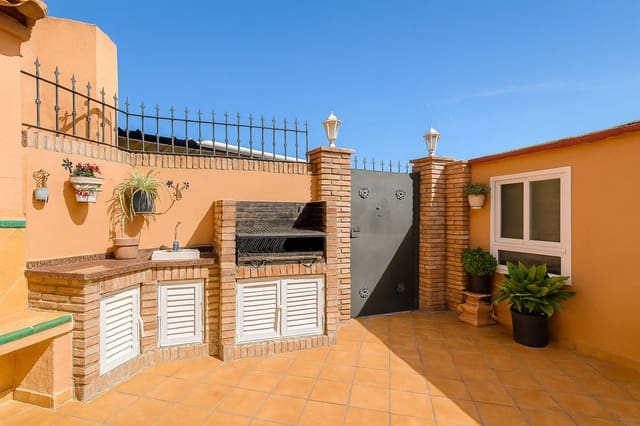 3 camera da letto Casa in vendita in Estepona con piscina - 380.000 € (Rif: 9181893)