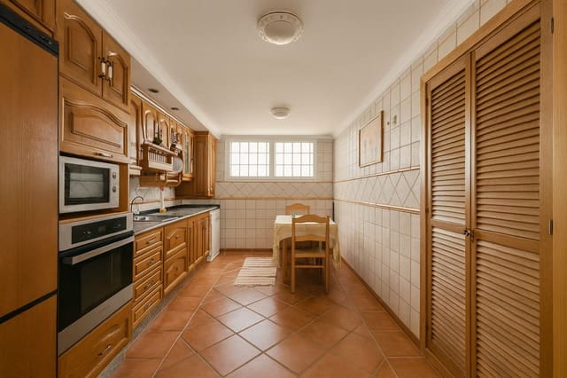 3 camera da letto Casa in vendita in Estepona con piscina - 380.000 € (Rif: 9181893)