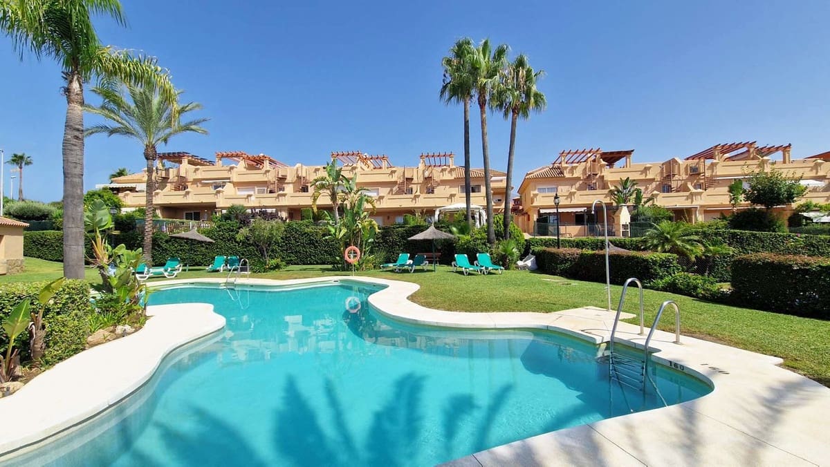 3 quarto Casa em Banda para venda em Buenas Noches com piscina garagem - 551 000 € (Ref: 9181961)