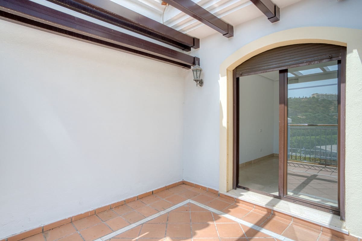 4 soveværelse Byhus til salg i Los Arqueros med swimmingpool garage - € 810.000 (Ref: 9186292)