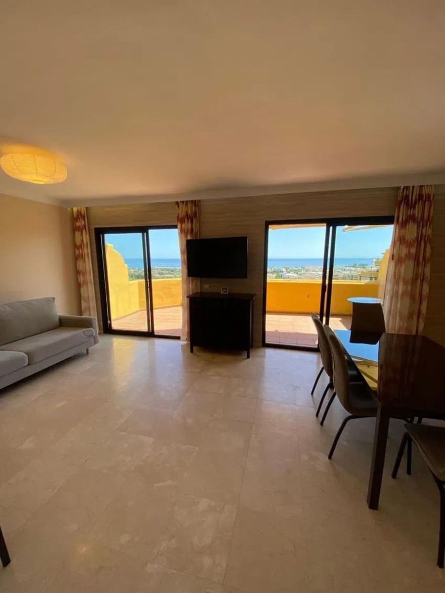 4 camera da letto Attico in vendita in New Golden Mile con piscina garage - 590.000 € (Rif: 9191699)