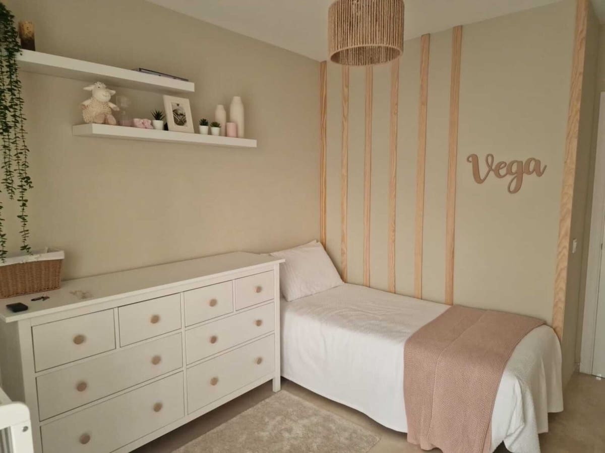 2 soverom Leilighet til salgs i Bel-Air med svømmebasseng garasje - € 350 000 (Ref: 9191704)