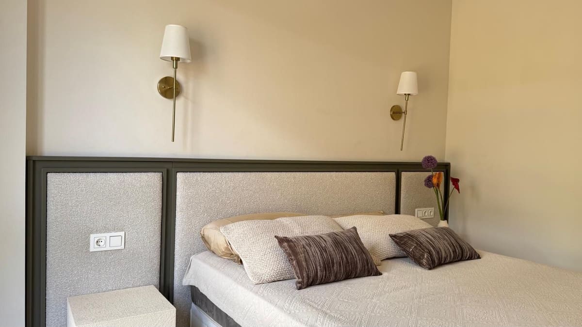 3 bedroom Apartment for sale in Estepona with pool garage - € 695,000 (Ref: 9191804)