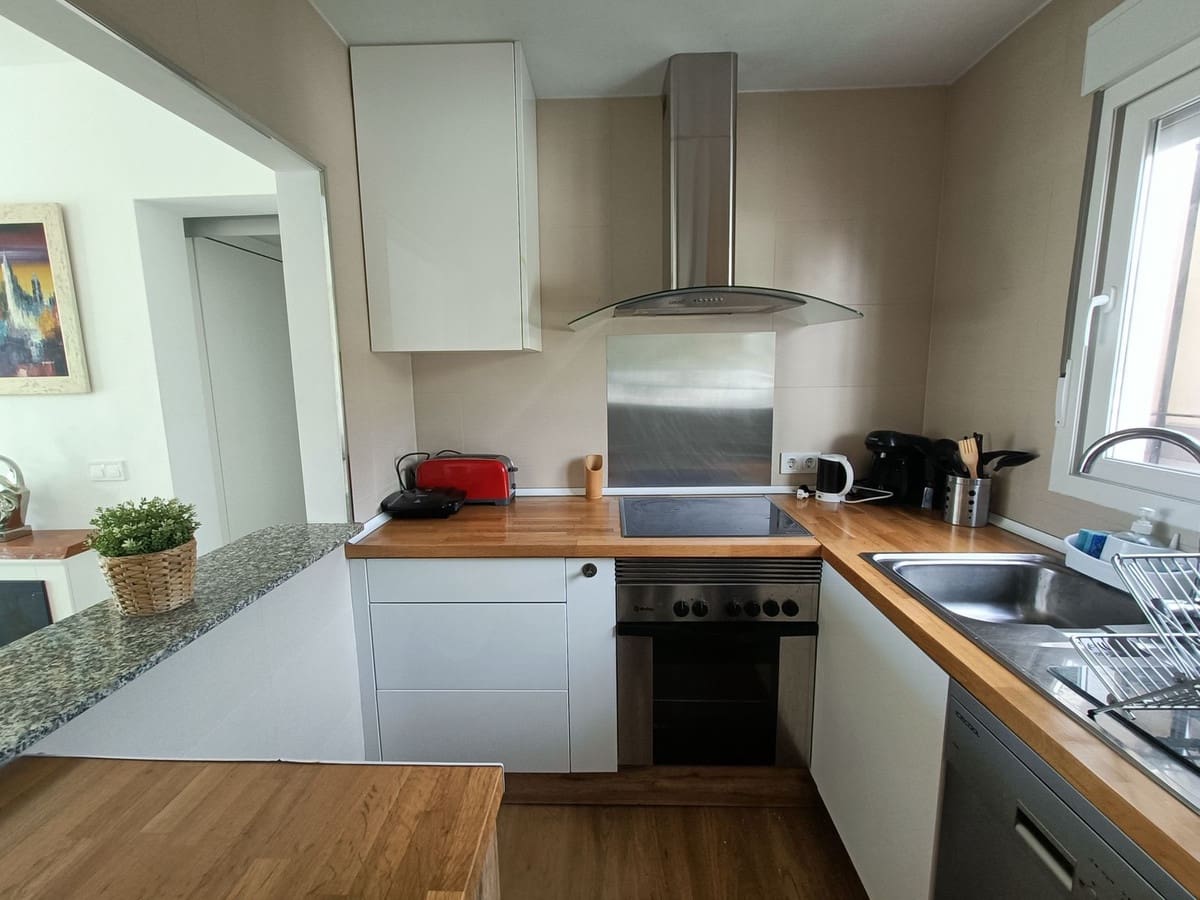 2 soveværelse Penthouse til salg i El Paraiso med swimmingpool garage - € 320.000 (Ref: 9193179)