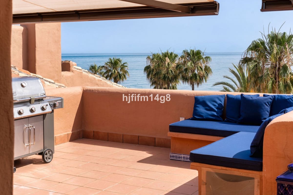 3 Zimmer Penthouse zu verkaufen in Estepona mit Pool Garage - 1.695.000 € (Ref: 9193181)