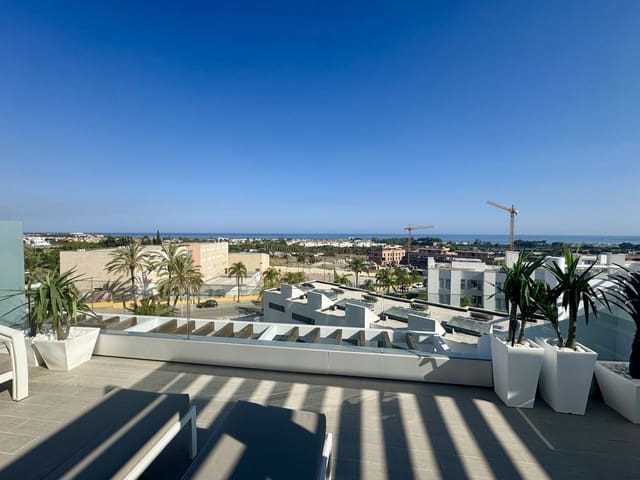 2 soveværelse Penthouse til salg i Cancelada, Estepona med swimmingpool garage - € 445.000 (Ref: 9195240)