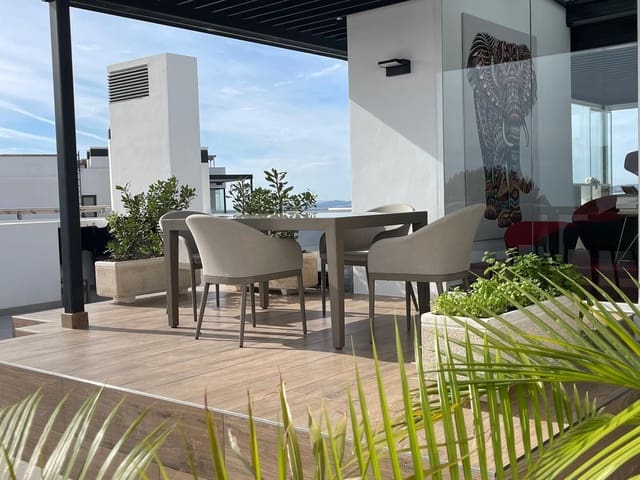 3 quarto Penthouse para venda em Estepona com piscina garagem - 1 250 000 € (Ref: 9197319)
