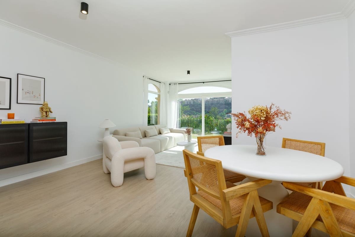 3 soverom Leilighet til salgs i Benahavis med svømmebasseng garasje - € 590 000 (Ref: 9211365)