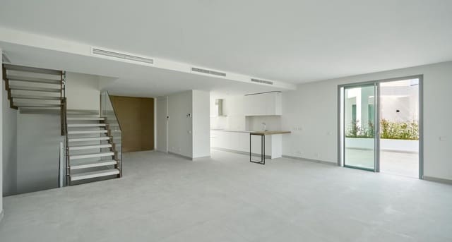 4 soverom Hus til salgs i San Pedro de Alcantara, Marbella med svømmebasseng garasje - € 1 300 000 (Ref: 9211511)