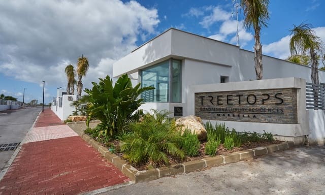 4 soverom Hus til salgs i San Pedro de Alcantara, Marbella med svømmebasseng garasje - € 1 300 000 (Ref: 9211511)