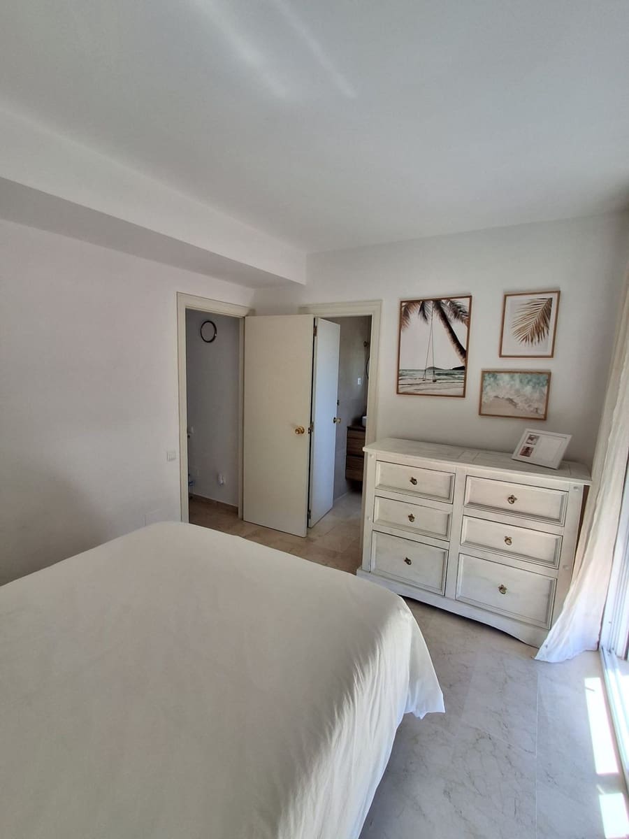 4 camera da letto Casa in vendita in Nueva Andalucia con garage - 945.000 € (Rif: 9211512)