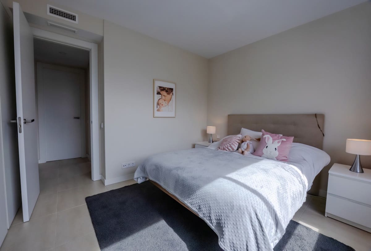 2 quarto Apartamento para venda em Estepona com piscina garagem - 515 000 € (Ref: 9231894)
