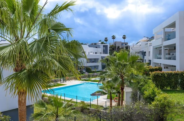 2 quarto Apartamento para venda em Estepona com piscina garagem - 515 000 € (Ref: 9231894)