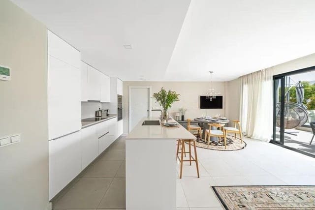 3 quarto Apartamento para venda em Estepona com piscina garagem - 695 000 € (Ref: 9235191)