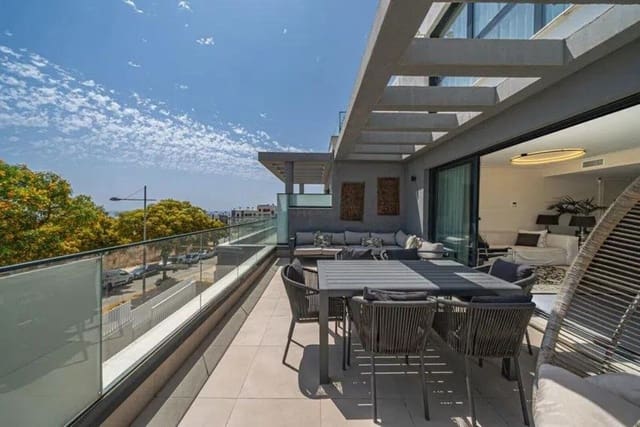 3 quarto Apartamento para venda em Estepona com piscina garagem - 695 000 € (Ref: 9235191)