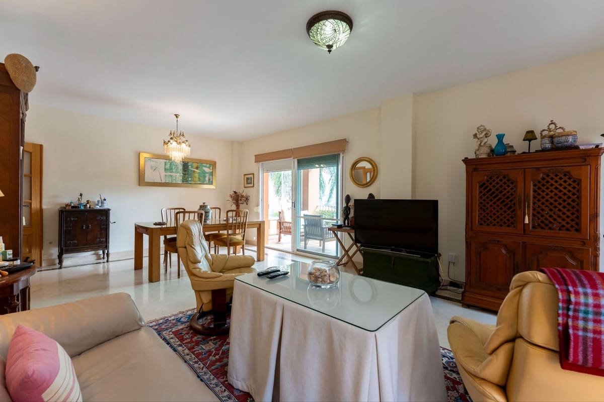 3 soverom Villa til salgs i Cerro del Aguila med svømmebasseng garasje - € 735 000 (Ref: 9235671)