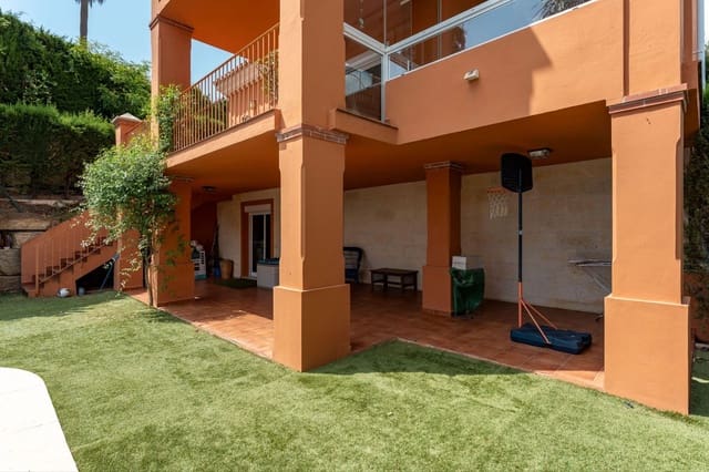 3 makuuhuone Huvila myytävänä paikassa Cerros del Águila, Mijas mukana uima-altaan 
autotalli - 735 000 € (Ref: 9235671)