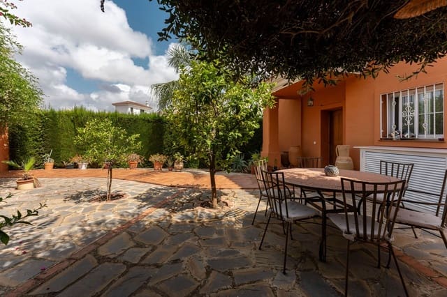 3 makuuhuone Huvila myytävänä paikassa Cerros del Águila, Mijas mukana uima-altaan 
autotalli - 735 000 € (Ref: 9235671)