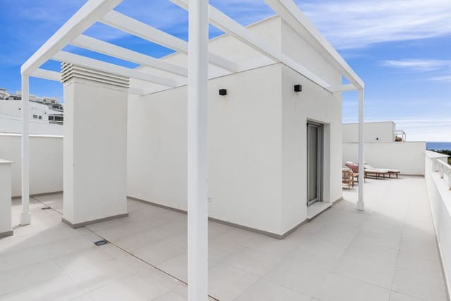 3 soverom Penthouse til salgs i Cancelada, Estepona med svømmebasseng garasje - € 650 000 (Ref: 9247704)