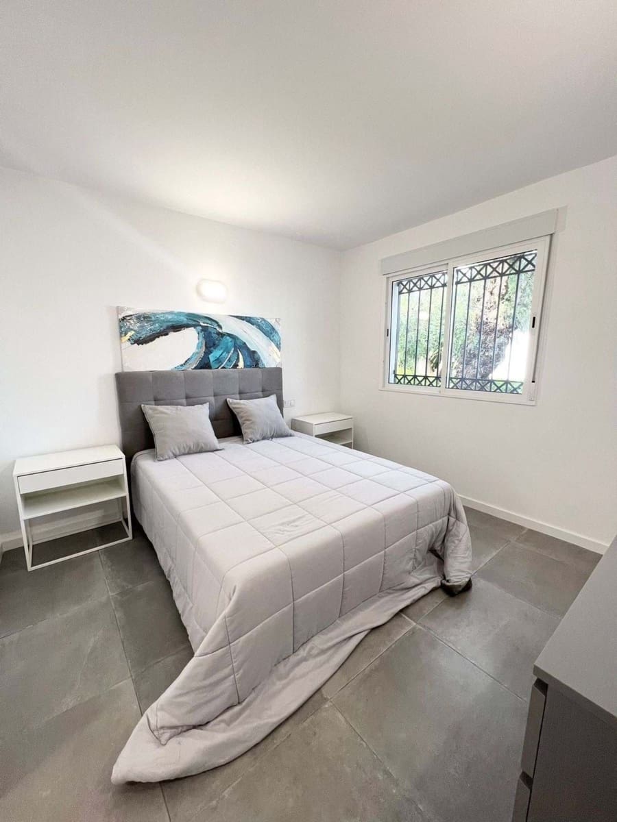 3 chambre Appartement à vendre à Estepona avec piscine - 410 000 € (Ref: 9247709)