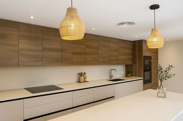 3 Zimmer Apartment zu verkaufen in Estepona mit Pool Garage - 560.000 € (Ref: 9254193)