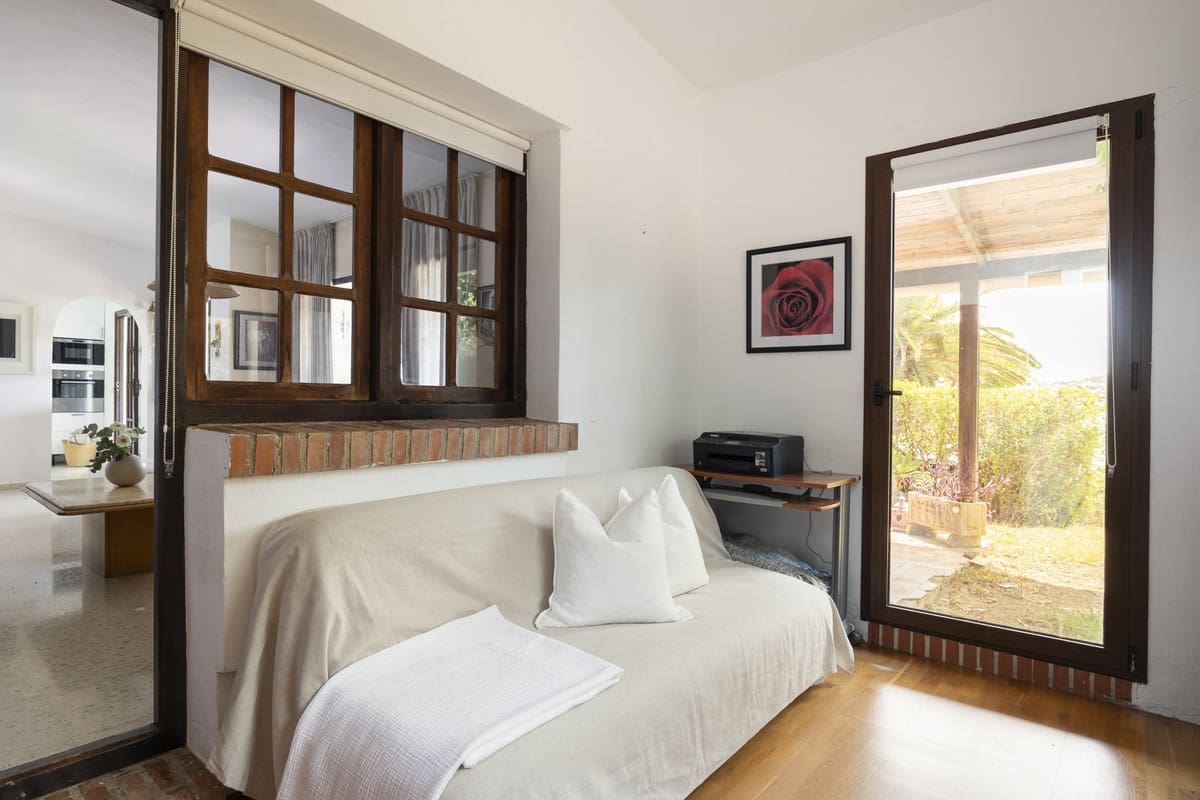 3 soverom Villa til salgs i Cerro del Aguila med svømmebasseng garasje - € 530 200 (Ref: 9255969)