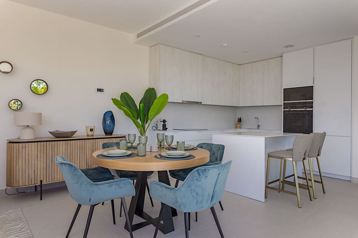 4 sovrum Hus till salu i Bahia de Casares med pool garage - 950 000 € (Ref: 9255972)