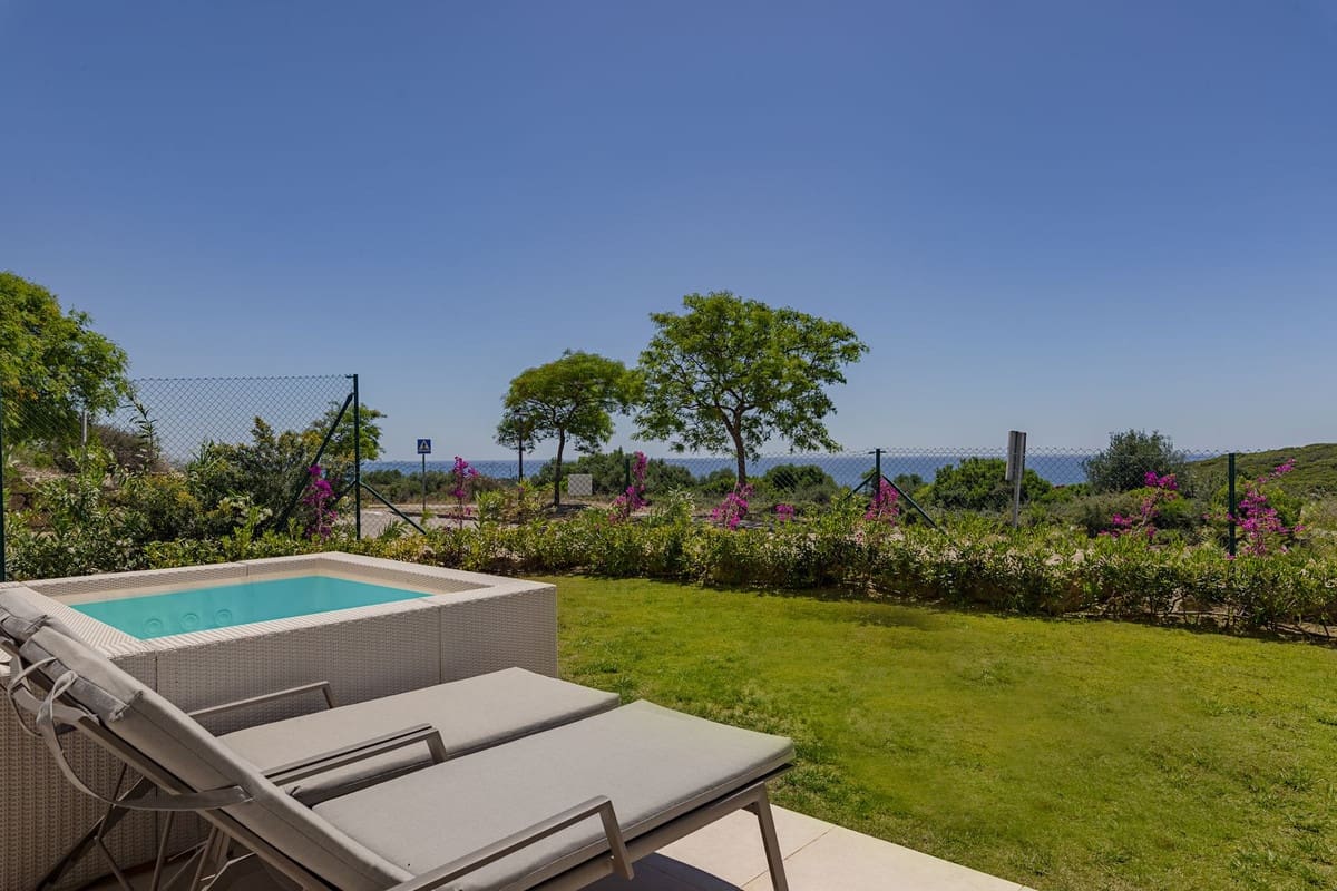 4 sovrum Hus till salu i Bahia de Casares med pool garage - 950 000 € (Ref: 9255972)