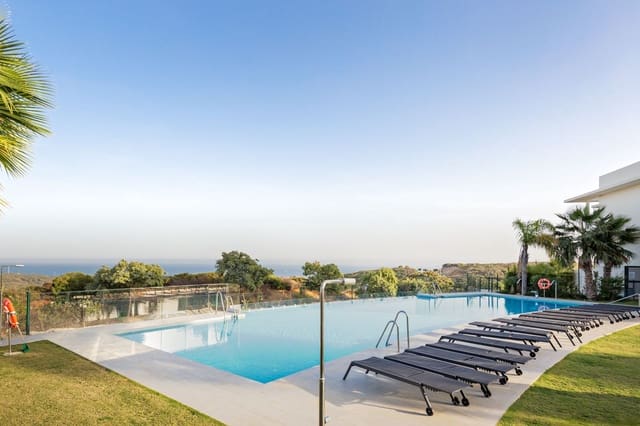 4 soveværelse Byhus til salg i Bahia de Casares, Casares med swimmingpool garage - € 950.000 (Ref: 9255972)