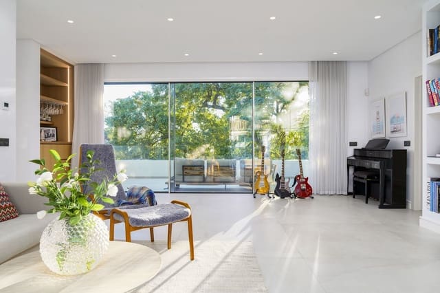 6 sypialnia Willa na sprzedaż w Nueva Andalucia, Marbella z basenem garażem - 2 490 000 € (Ref: 9271394)