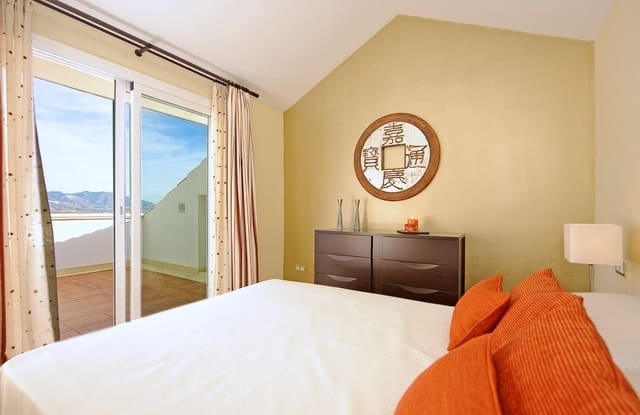 3 soveværelse Penthouse til salg i La Cala de Mijas, Mijas med garage - € 510.000 (Ref: 9272990)