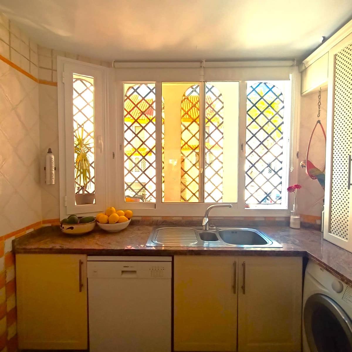 Casa de 4 habitaciones en Estepona en venta con piscina garaje - 615.000 € (Ref: 9272995)