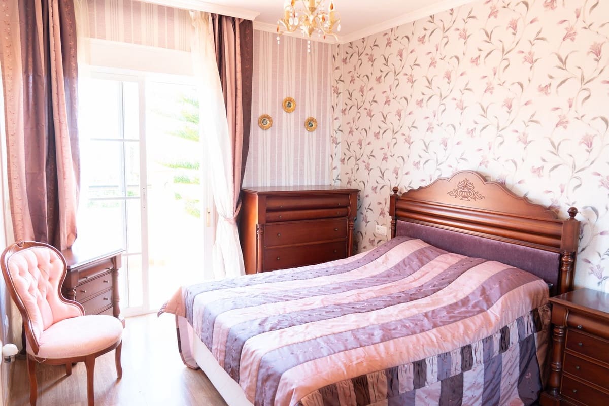 3 camera da letto Casa in vendita in Riviera del Sol con piscina garage - 490.000 € (Rif: 9272998)