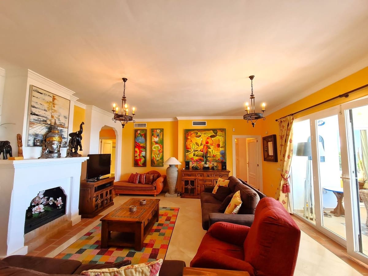 3 soverom Leilighet til salgs i Bahia de Casares med svømmebasseng garasje - € 995 000 (Ref: 9278320)