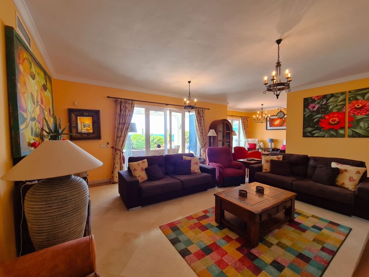 3 soverom Leilighet til salgs i Bahia de Casares med svømmebasseng garasje - € 995 000 (Ref: 9278320)