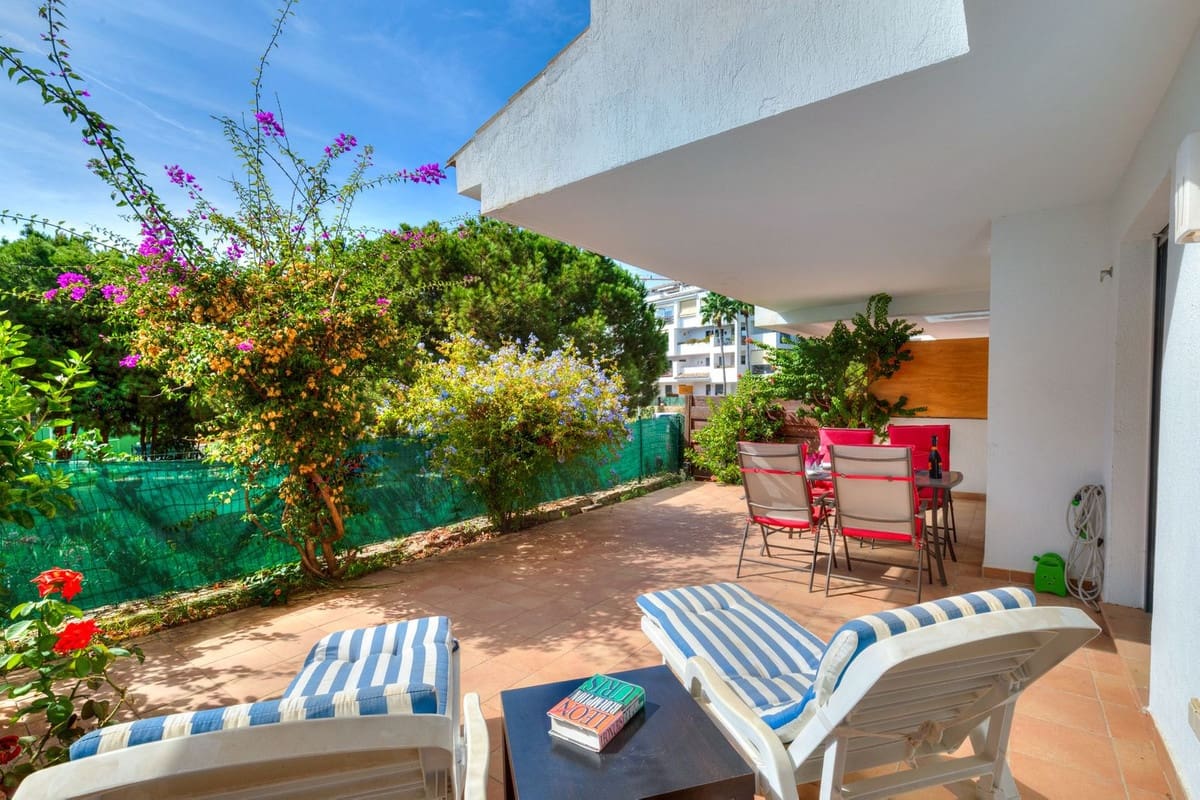 2 soverom Leilighet til salgs i La Cala de Mijas med svømmebasseng garasje - € 365 000 (Ref: 9279580)