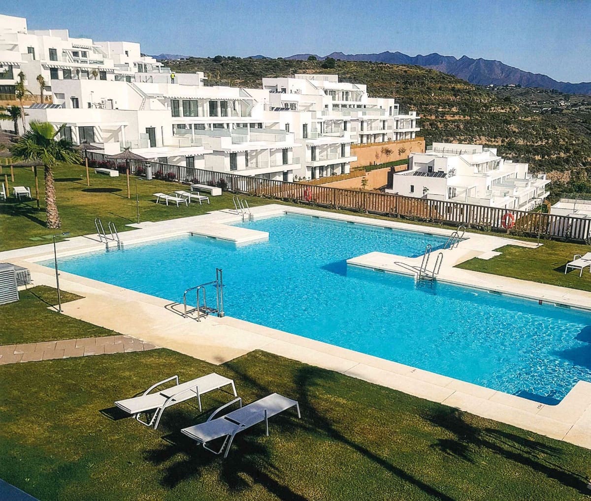 3 quarto Apartamento para venda em La Cala de Mijas com piscina garagem - 610 000 € (Ref: 9282695)
