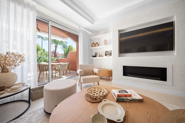 3 soveværelse Byhus til salg i Nueva Andalucia, Marbella med swimmingpool garage - € 1.595.000 (Ref: 9298950)