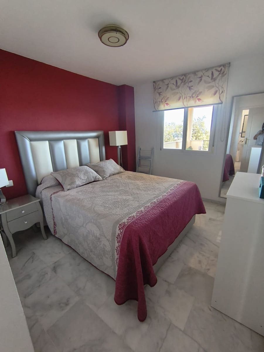 3 soverom Leilighet til salgs i Casares med svømmebasseng garasje - € 320 000 (Ref: 9301429)