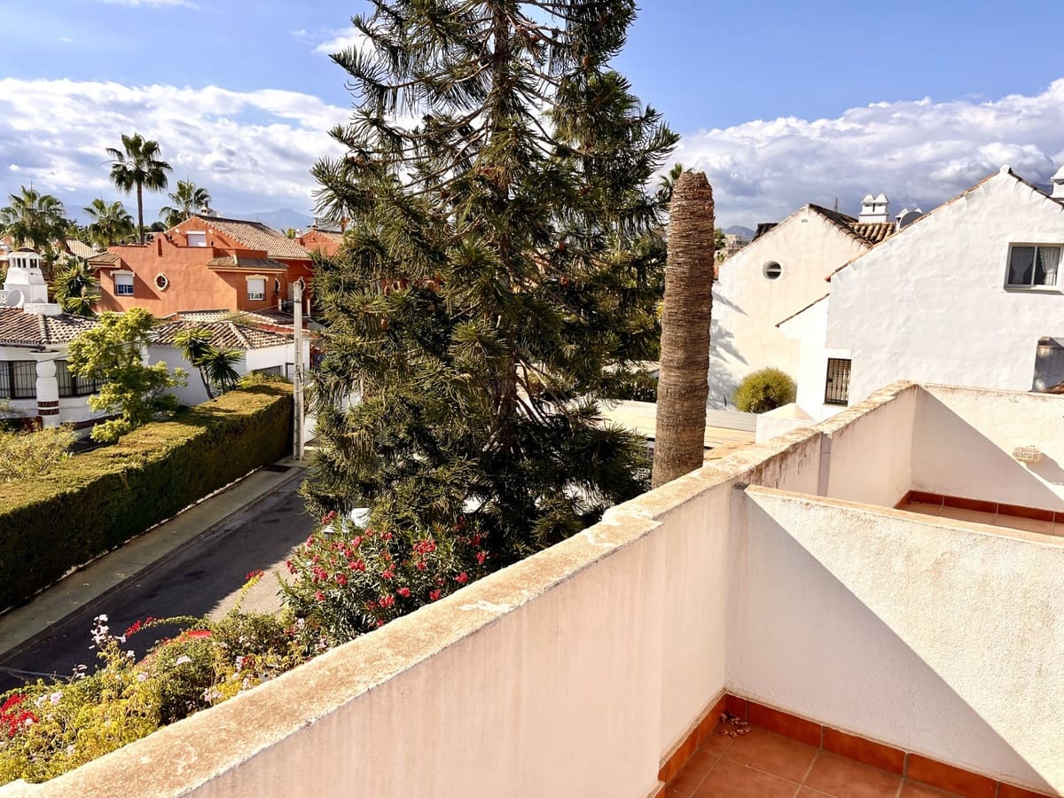 3 camera da letto Casa in vendita in Estepona con piscina - 490.000 € (Rif: 9309250)