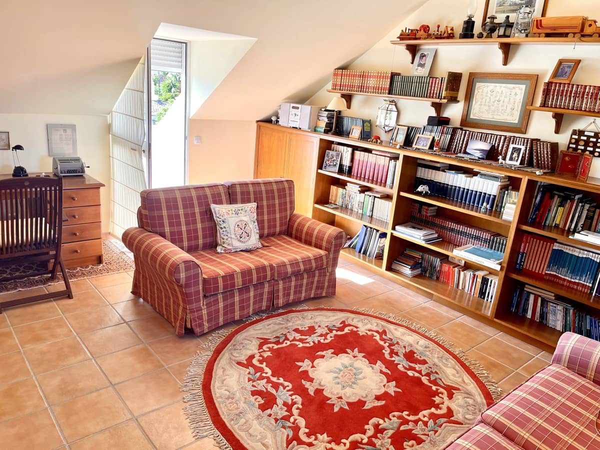 3 camera da letto Casa in vendita in Estepona con piscina - 490.000 € (Rif: 9309250)