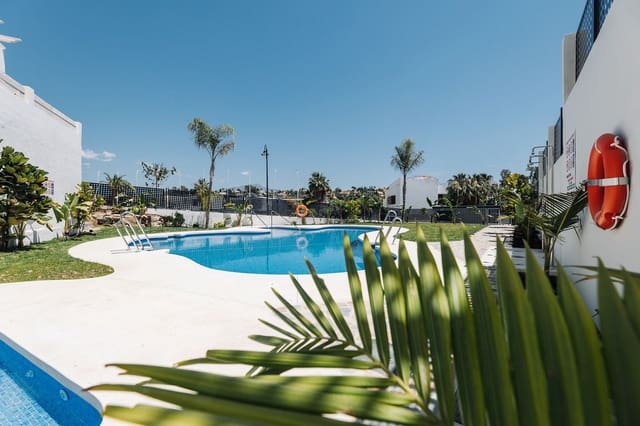 3 camera da letto Casa in vendita in New Golden Mile, Estepona con piscina garage - 595.000 € (Rif: 9309328)