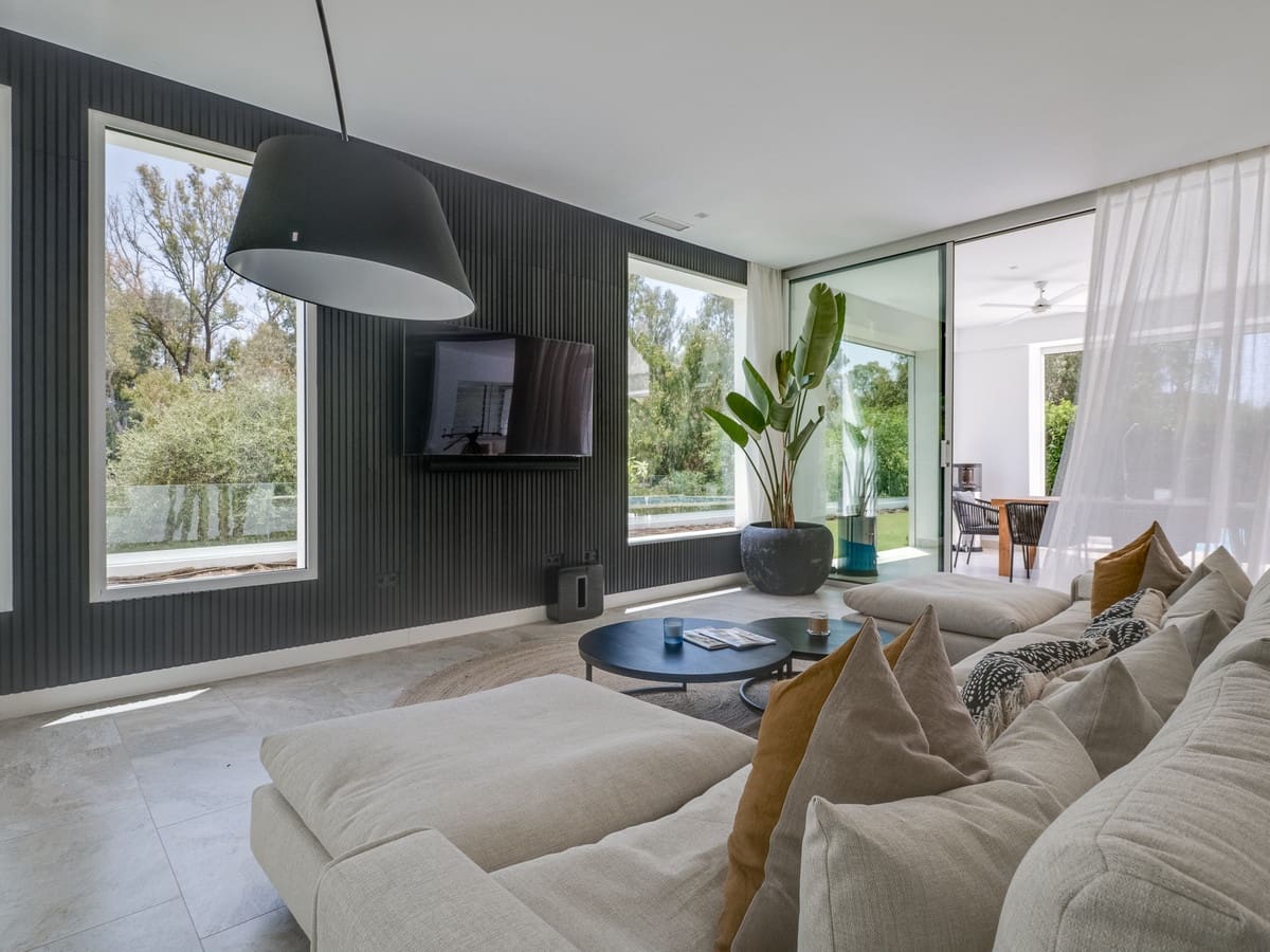 4 sypialnia Willa na sprzedaż w Guadalmina z basenem garażem - 2 650 000 € (Ref: 9311427)